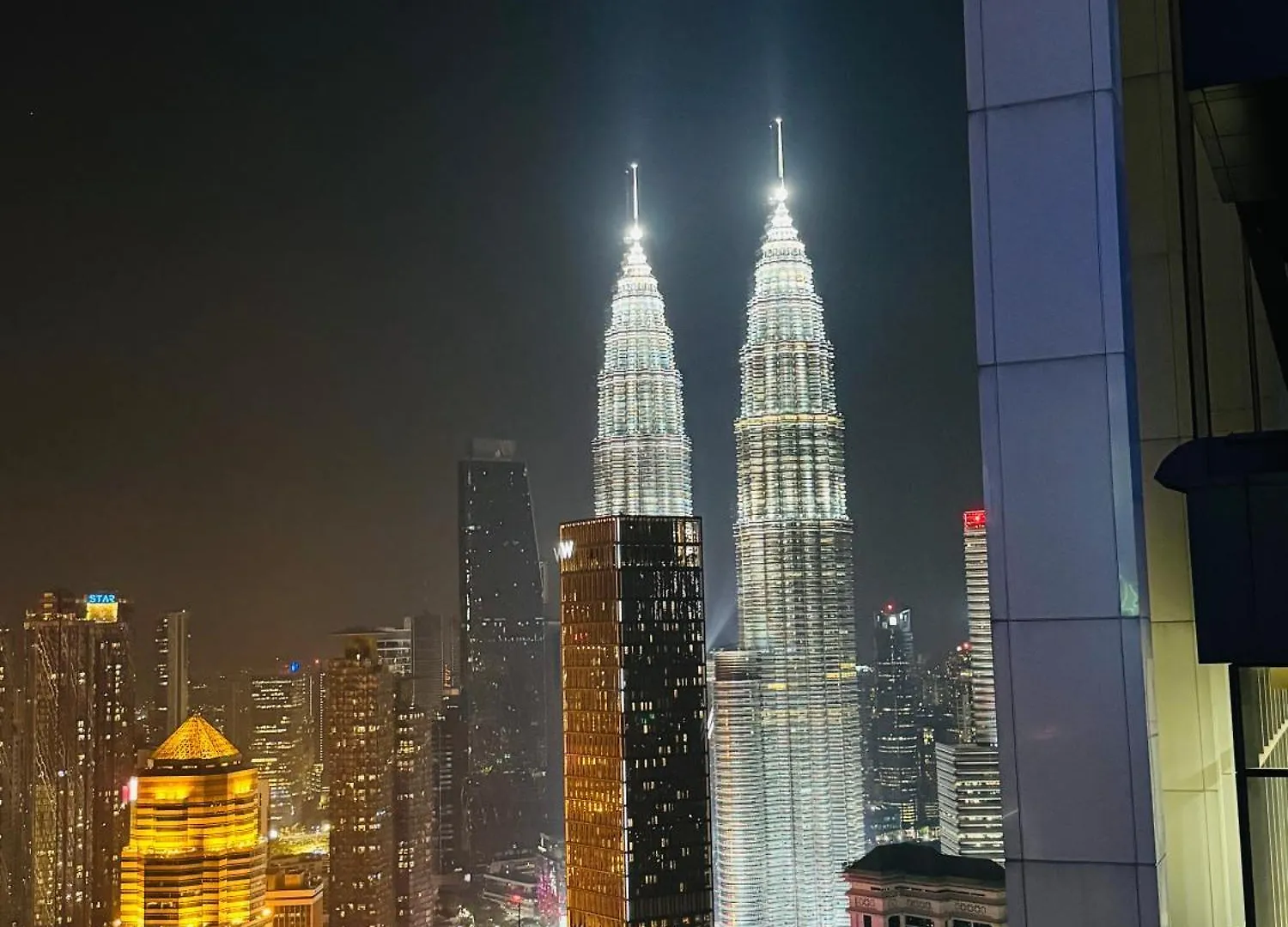 Luxy Service Suites At Platinum Klcc クアラルンプール アパート